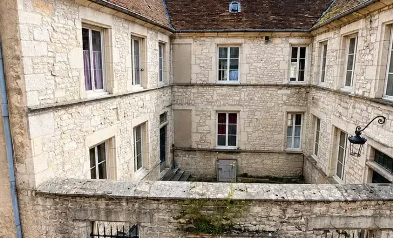 La Dole Ce Vita, Dole