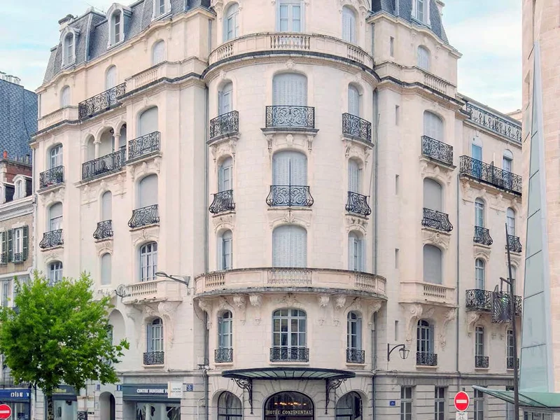 Ancien Hôtel Continental à Pau — photographie 1